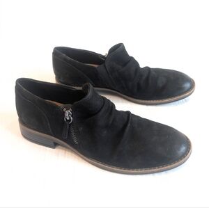 CLARKS  Camzin Pace Bootie Women's Ruched Suede Leather Black Ankle Boots Size 9